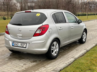 Opel Corsa foto 6