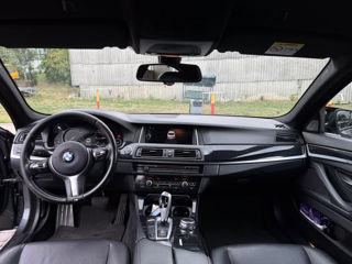 BMW 5 Series foto 4