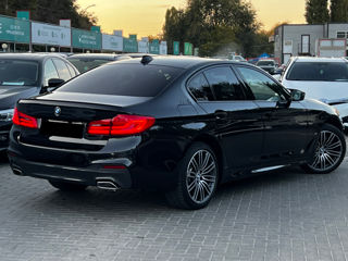 BMW 5 Series foto 4