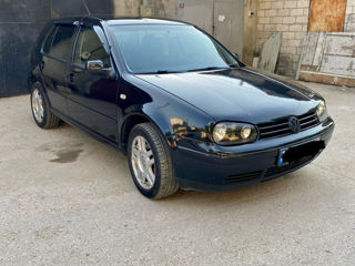 Volkswagen Golf foto 6