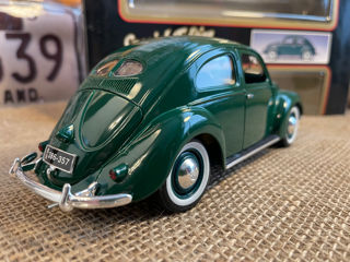 Масштабные Модели Авто 1:18 VW Beetle (1951) foto 1