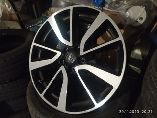 R19. 5x114,3. Nissan foto 2