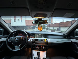 BMW 5 Series foto 8