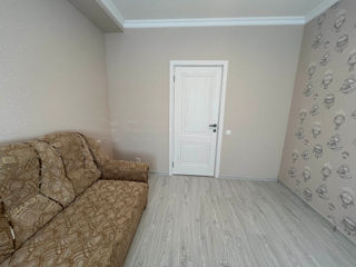 Apartament cu 2 camere, 62 m², Botanica, Chișinău foto 7