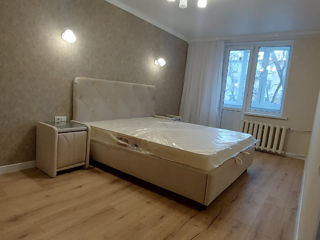 Apartament cu 2 camere, 47 m², Botanica, Chișinău foto 11