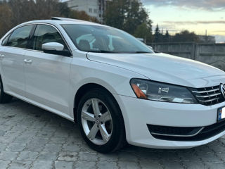 Volkswagen Passat foto 3