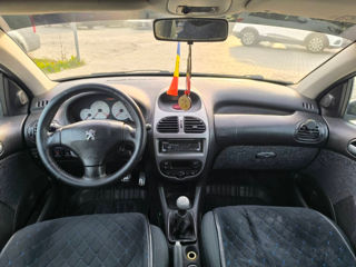 Peugeot 206 foto 8