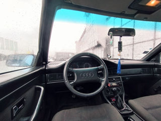 Audi 100 foto 8