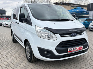 Ford Transit Custom foto 2