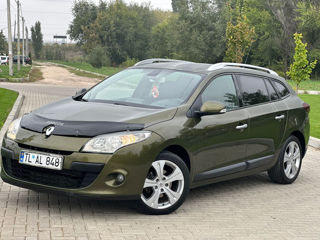 Renault Megane foto 1