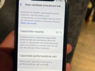Vând IPhone XR foto 1