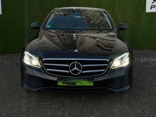 Mercedes E-Class foto 2