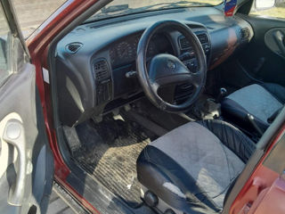 Nissan Primera foto 6