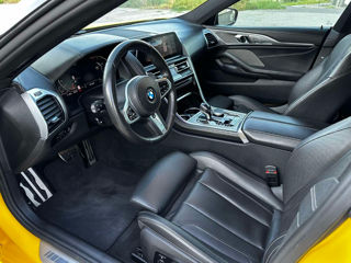 BMW 8 Series foto 5