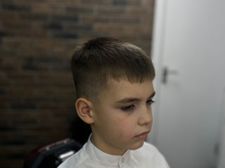 Профессиональный парикмахер (Barber) с выездом foto 9