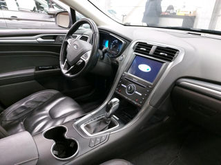 Ford Mondeo foto 5