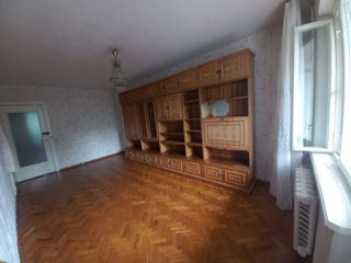 Apartament cu 3 camere, 72 m², Botanica, Chișinău foto 10