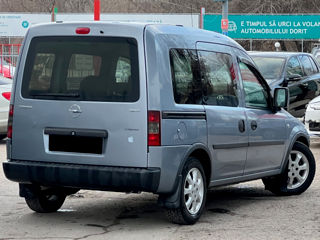 Opel Combo foto 4