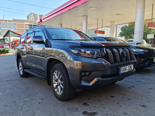 Toyota Land Cruiser Prado foto 3