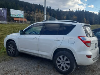 Toyota Rav 4 foto 4