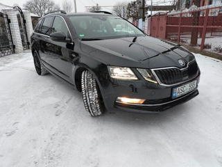 Skoda Octavia foto 3