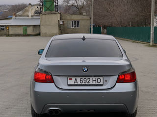 BMW 5 Series foto 2