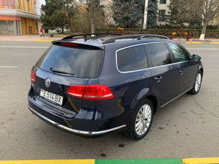 Volkswagen Passat foto 3