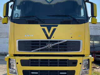 Volvo Fh12 440 foto 2