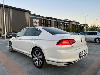 Volkswagen Passat foto 5