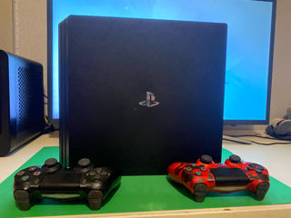 PlayStation 4 pro 1 tb cu 2 gamepaduri foto 2