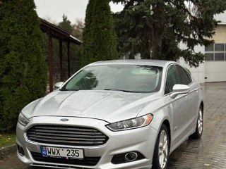 Ford Fusion foto 7