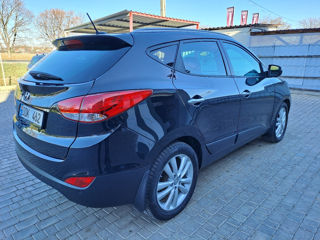 Hyundai ix35 фото 6