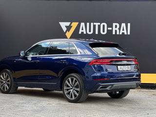 Audi Q8 foto 5