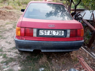 Audi 80