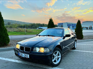 BMW 3 Series foto 3