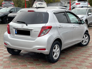 Toyota Yaris foto 4