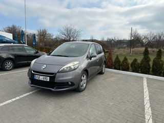 Renault Scenic foto 1