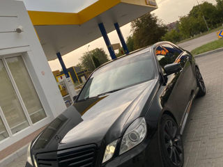 Mercedes E-Class foto 7