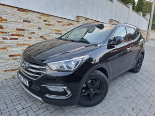 Hyundai Santa FE foto 1