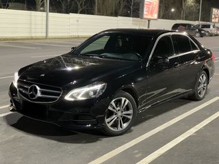 Mercedes E Class foto 3