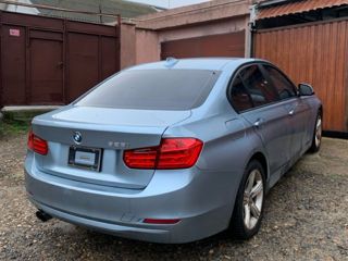 BMW 3 Series foto 2