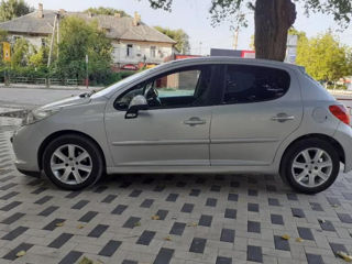 Peugeot 207 foto 5