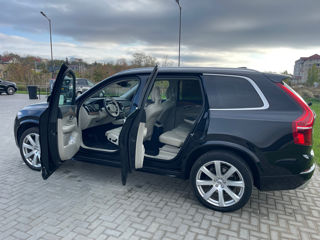 Volvo XC90 foto 10