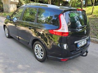 Renault Grand Scenic foto 6