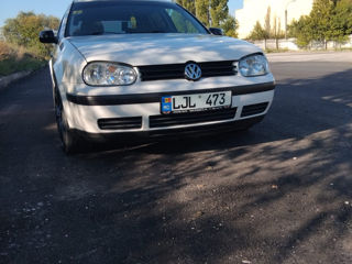 Volkswagen Golf foto 9