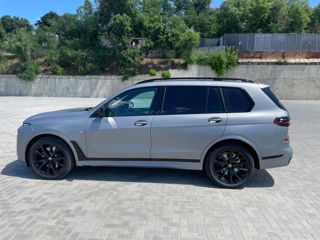 BMW X7 foto 2