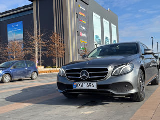 Mercedes E-Class foto 3