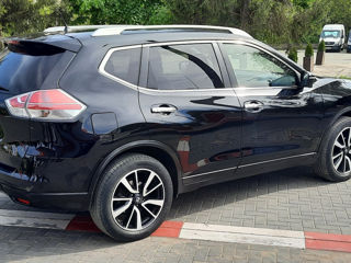 Nissan X-Trail foto 3