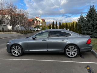 Volvo S90 foto 1