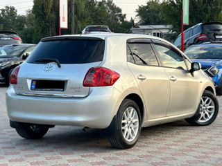 Toyota Auris foto 10